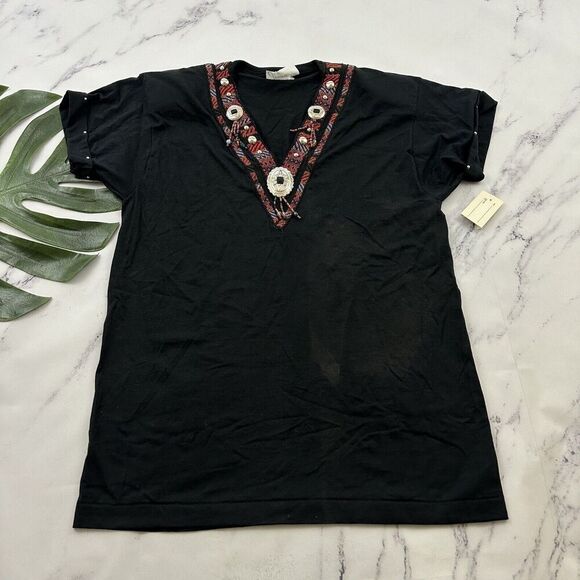 Joanie W Womens Vintage 90s County Western Tee Size M Black Red Beaded Medallion - Picture 1 of 12